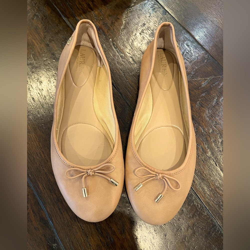 Ralph Lauren Jayna natural colored leather ballet flats with bow - Picture 2 of 11